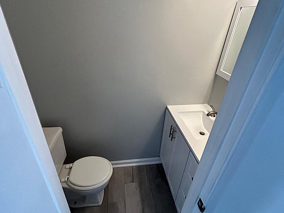 Downstairs Half Bathroom