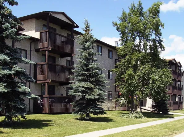 Falconcrest Village