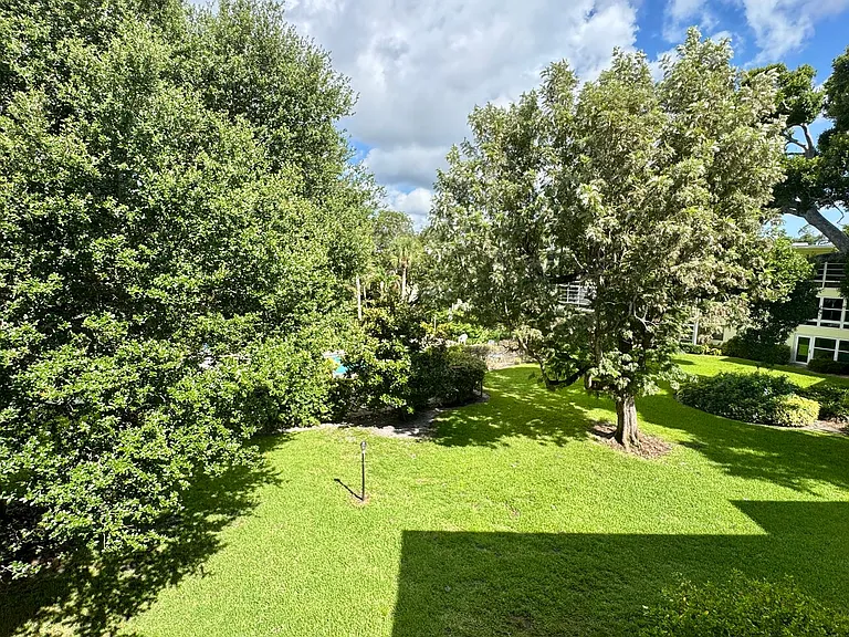 1100 Ponce De Leon Cir #E306 — Photo 33