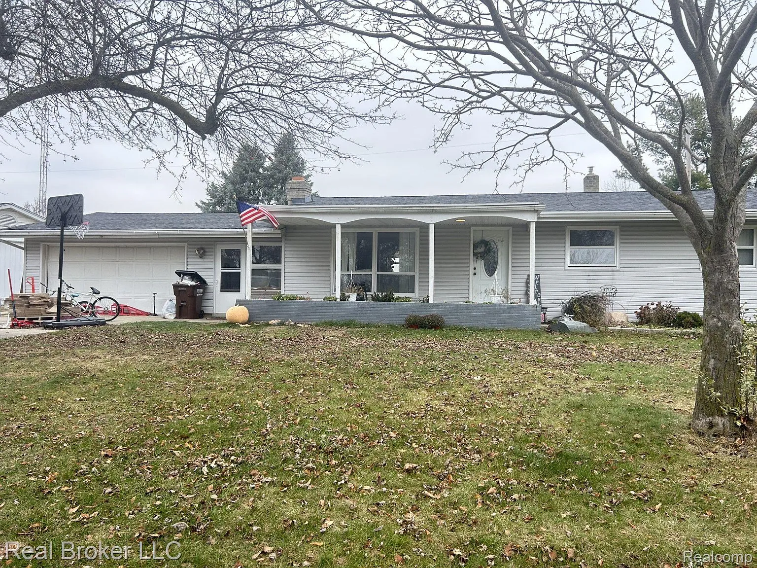 406 Brenot Ct photo 1