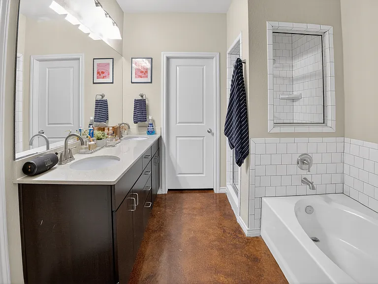 3136 Merida Ave — Photo 26