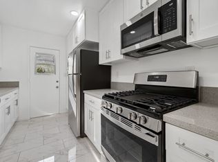 911 Havenhurst Drive (#840), West Hollywood, CA 90046
