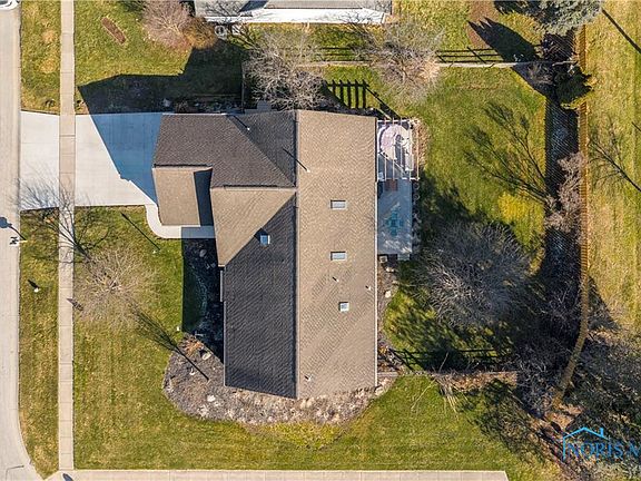 2nd image of 7537 Red Pines Dr