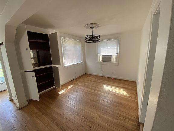 2nd image of 1704 Hancock Ave Unit A