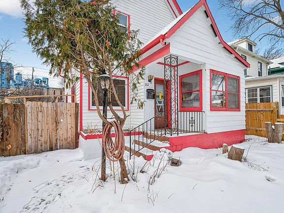 2nd image of 3512 Minnehaha Ave