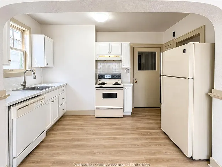 1009 Niagara St #4 — Photo 10