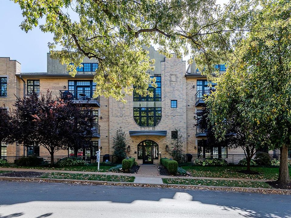 1st image of 7518 Parkdale Ave #204