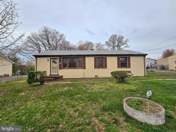 9709 Piscataway Rd, Clinton, MD 20735