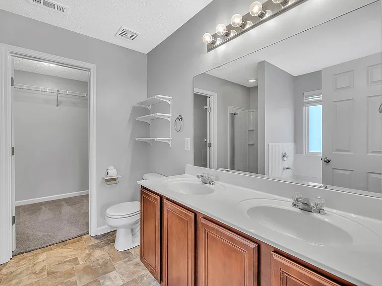 3418 Blaze Dr — Photo 29
