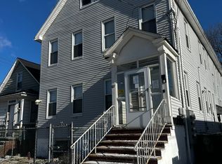 1107 Frank St #4, Roselle, NJ 07203