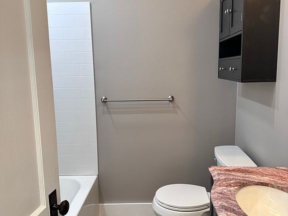 2nd image of 135 Somerton Ave Floor 1