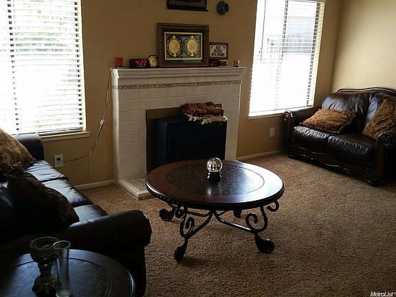 2nd image of 2625 Burgundy Ct
