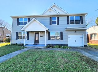 817 Johnstons Rd, Norfolk, VA 23513