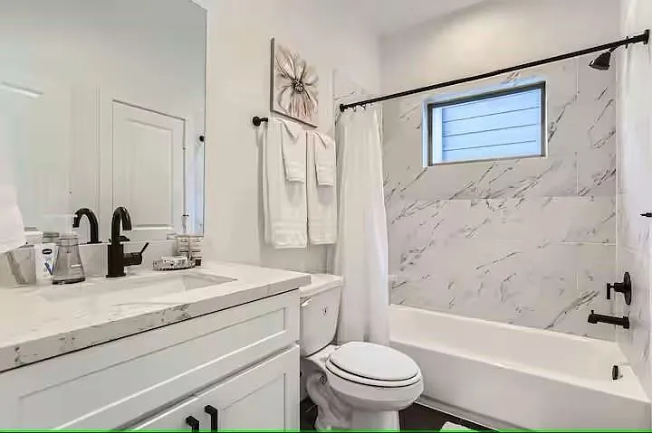 1528 Chestnut St — Photo 23