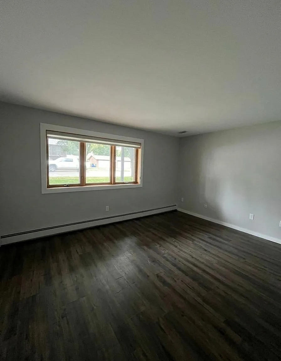 2 bed, 768 sqft, $1,150 — Photo 4