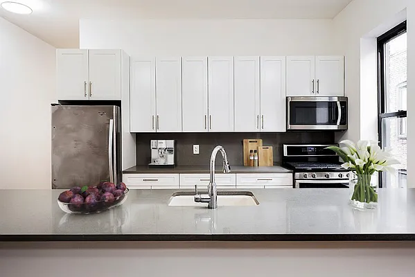 Rented by Living New York | media 17