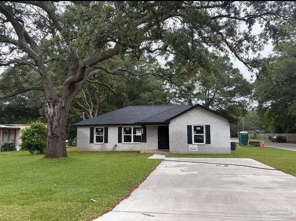 6620 E Dearborn St, Milton, FL 32570