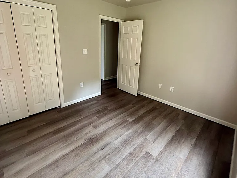 12518 Cory Ln #12 — Photo 7