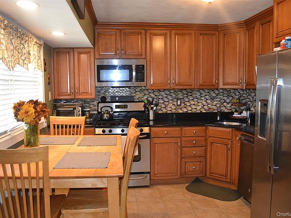 4th image of 3021 Terrace Road