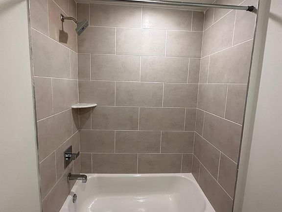 3rd image of 1254 N Broad St #1