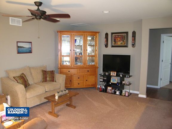 3rd image of 1618 Patriot St