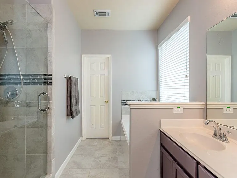 4530 Hall Croft Chase Ln — Photo 14