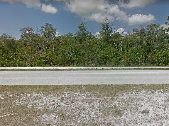3rd image of 4000 Surfside Blvd