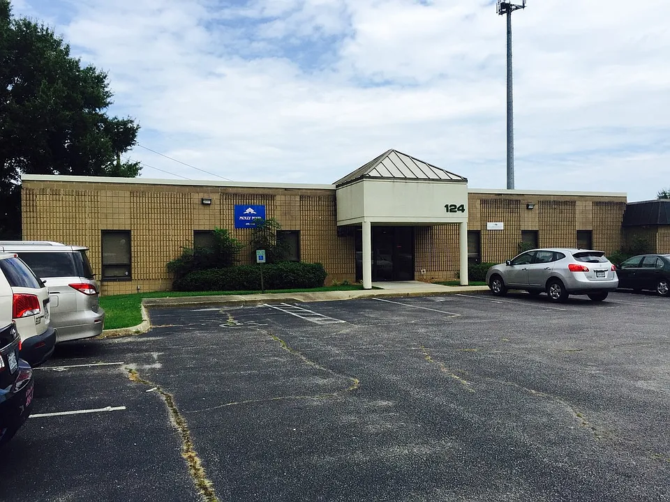 124 S Lynnhaven Rd #102