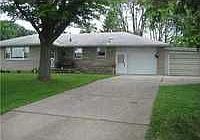 1st image of 934 Mayflower Cir
