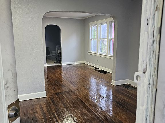 5th image of 3804 E 68th St