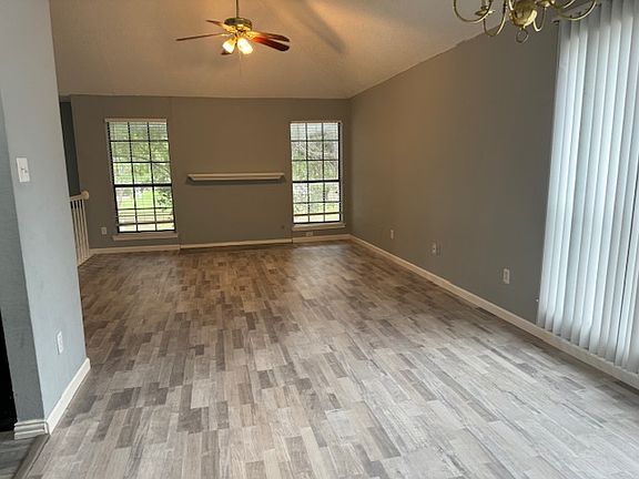 4th image of 904 Wentwood Dr