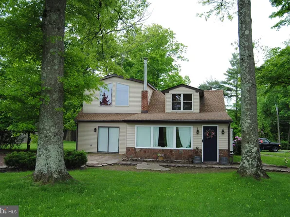 6 Neshaminy Ave, Newtown, PA 18940