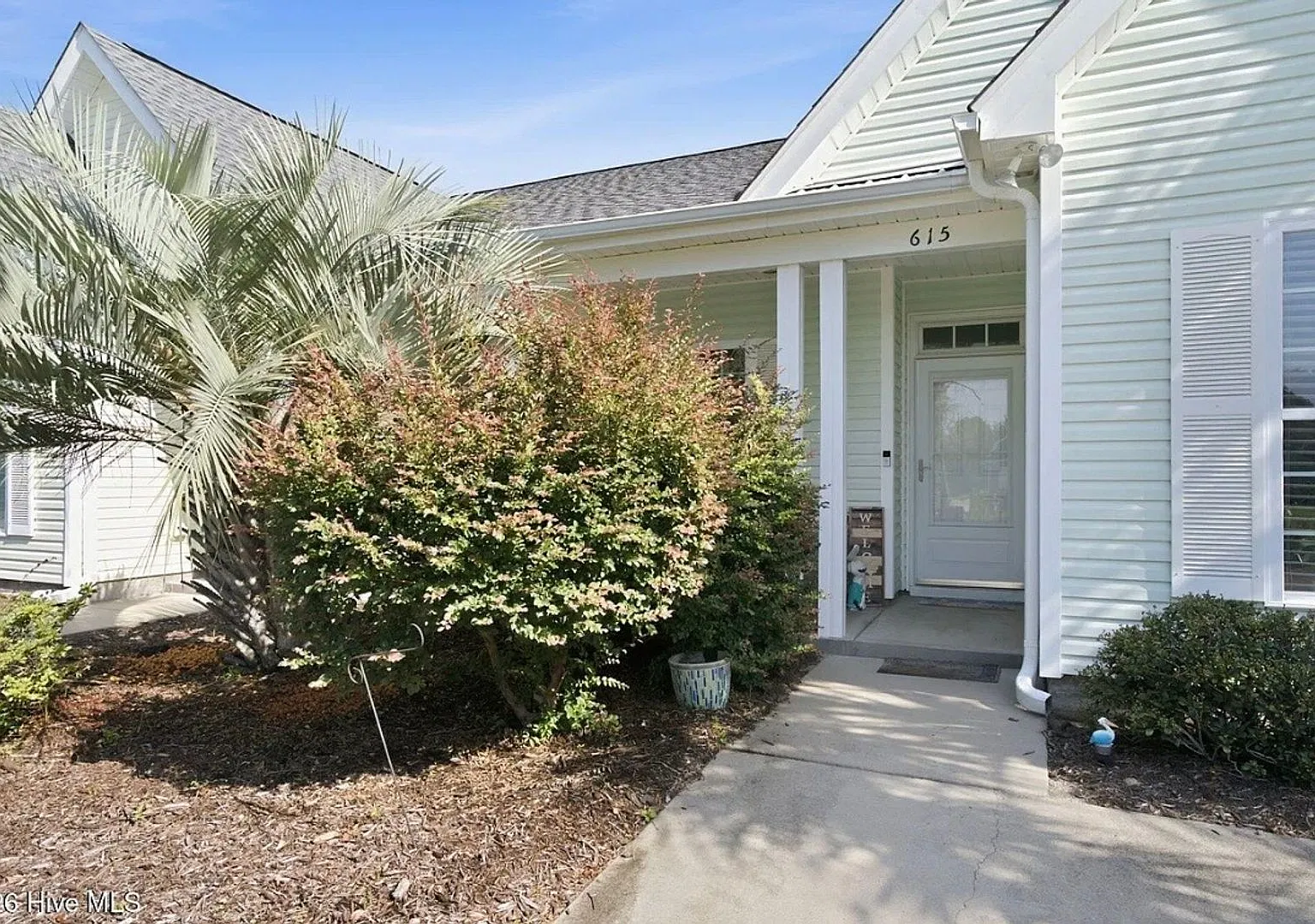 2 Bed 2 Bath Townhouse Unfurnished- Minutes From Carolina Beach — Photo 2