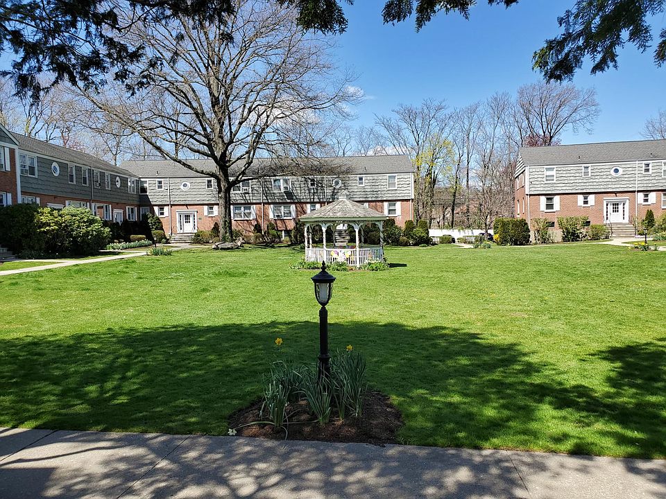 1st image of 907 Palmer Ave #B
