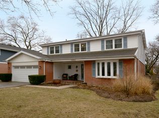 1203 W Lonnquist Blvd, Mount Prospect, IL