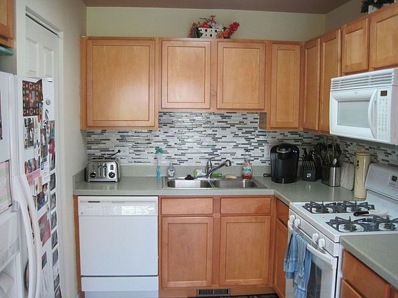 2nd image of 24700 George Washington Dr #910