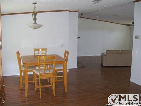 4th image of 485 Homecrest Dr