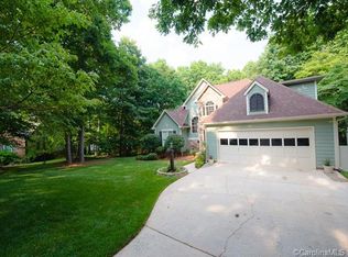 2308 Mulberry Ct, Matthews, NC 28104