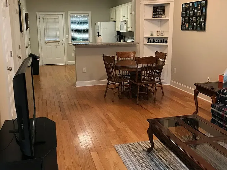 460 Barnett Shoals Rd #B3 — Photo 5