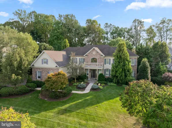 17 Poplar Rd, Chadds Ford, PA 19317