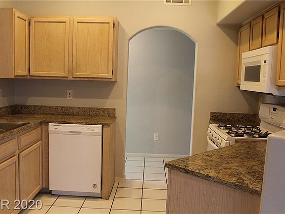 5th image of 6480 Annie Oakley Dr Unit 111