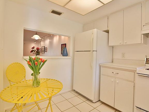 3rd image of 2448 Clubhouse Dr #202