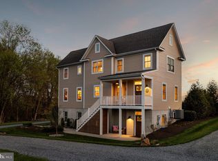 38165 Cobbett Ln, Purcellville, VA 20132