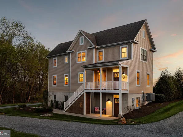 38165 Cobbett Ln, Purcellville, VA 20132