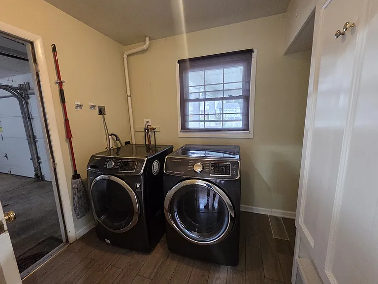 4224 Melville Ln — Photo 15