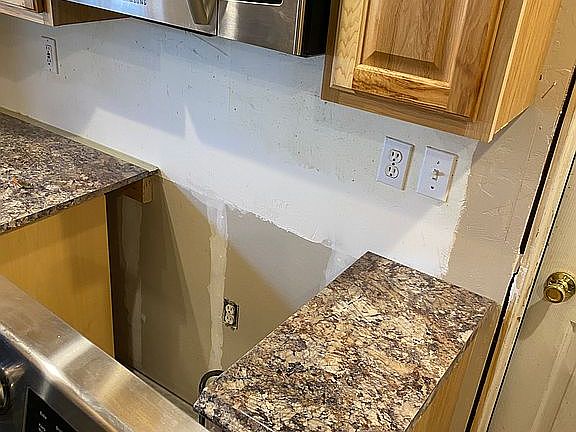 New appliances being install