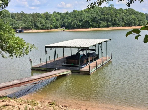 546 Old Beacon Light Rd, Hartwell, GA 30643