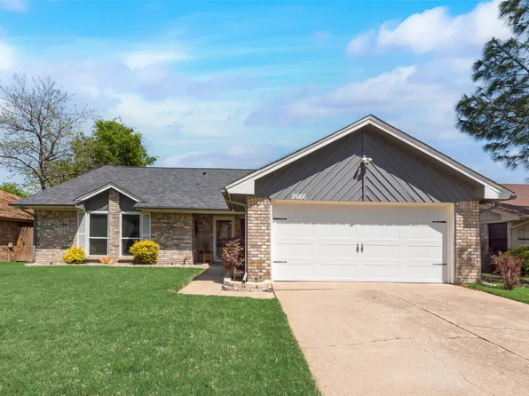 2666 Hamilton Dr, Grand Prairie, TX 75052