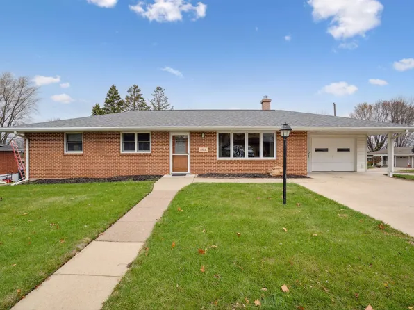 1025 Boyer St, Dubuque, IA 52001