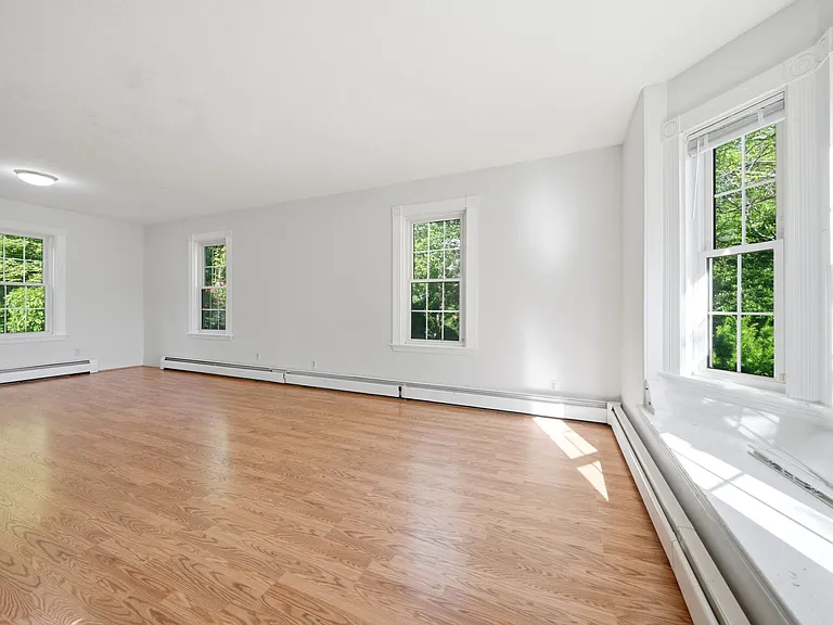 7 Wilson Ave — Photo 12
